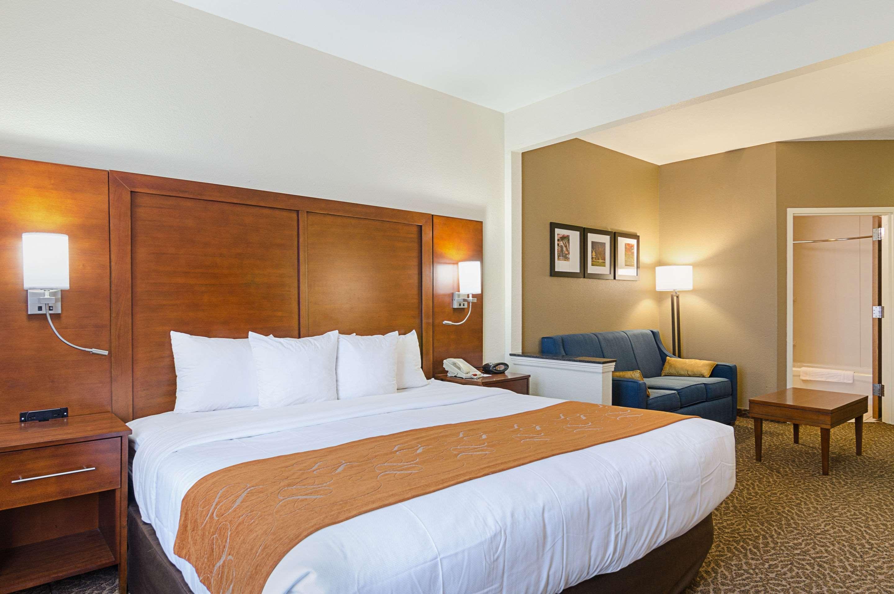 Quality Suites Springdale West I-49 Экстерьер фото