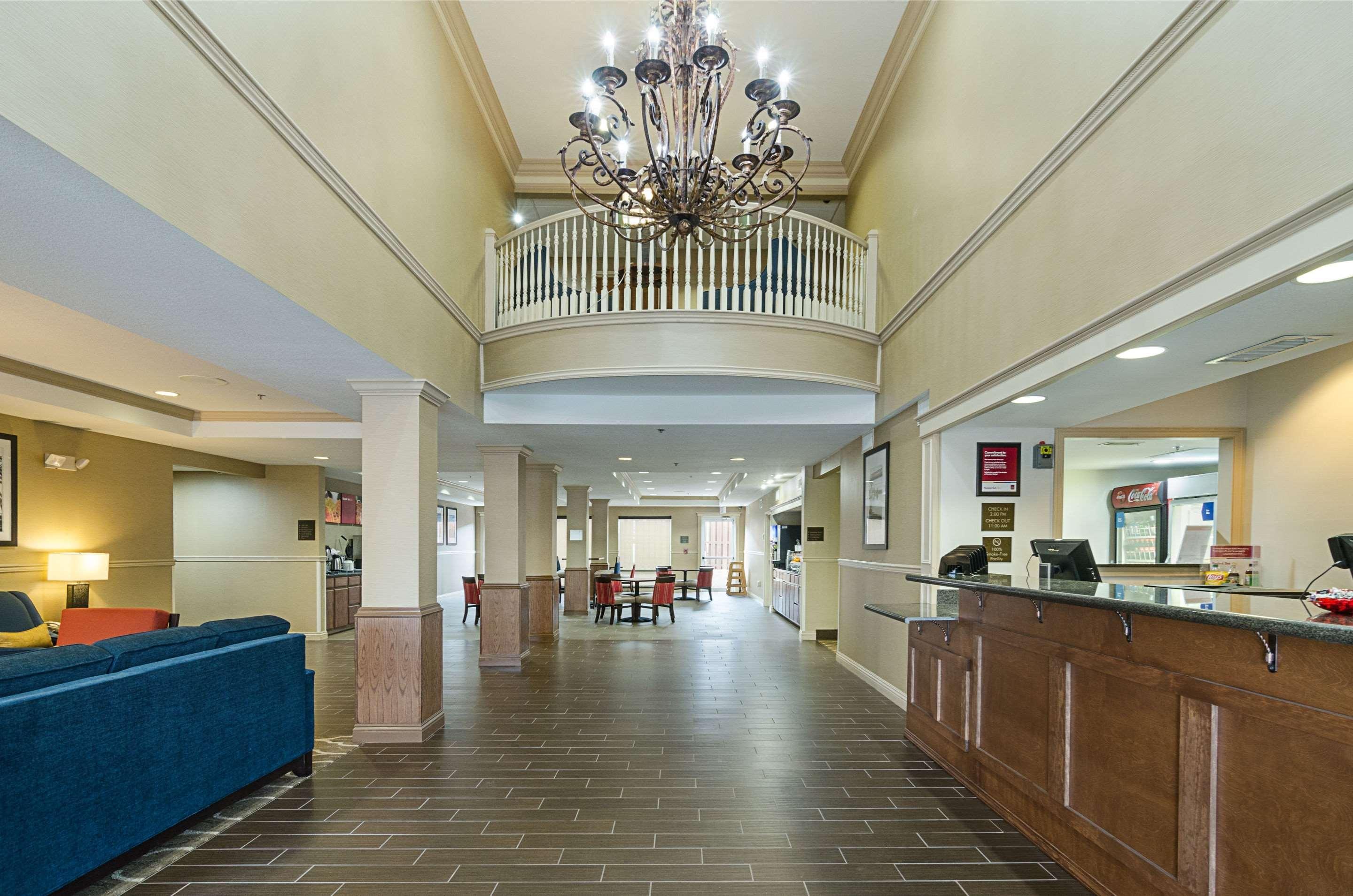 Quality Suites Springdale West I-49 Экстерьер фото