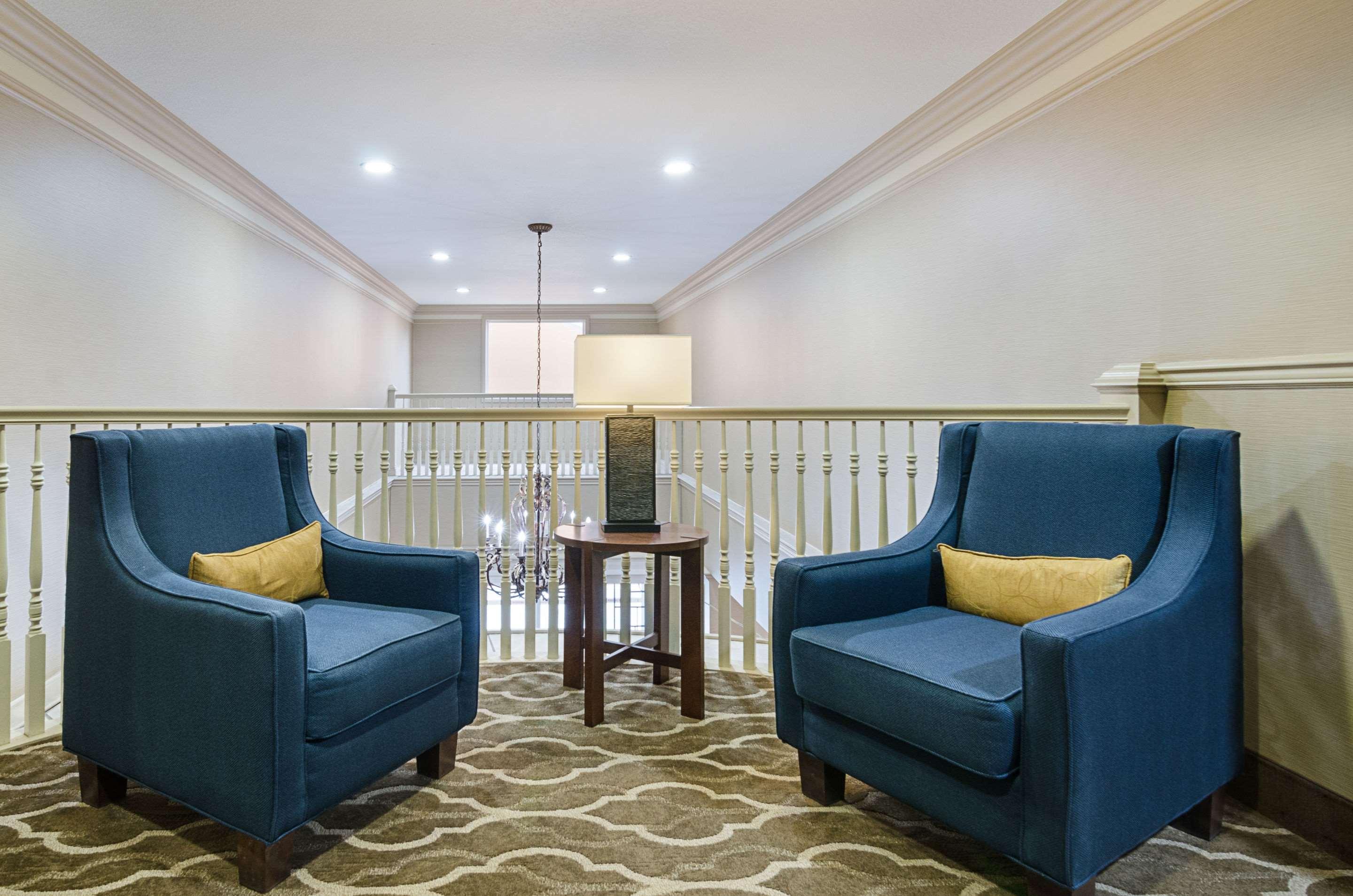 Quality Suites Springdale West I-49 Экстерьер фото