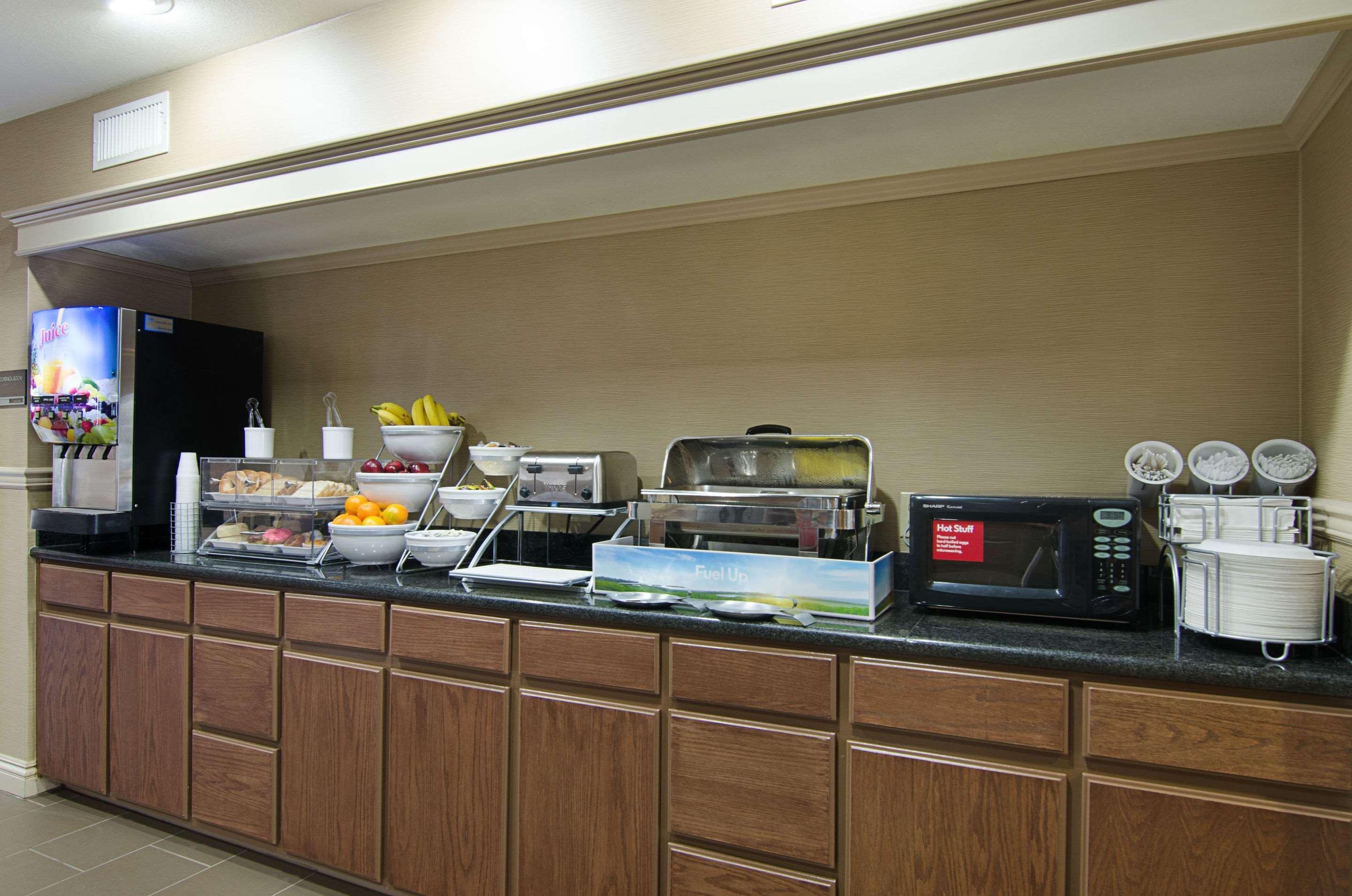 Quality Suites Springdale West I-49 Экстерьер фото