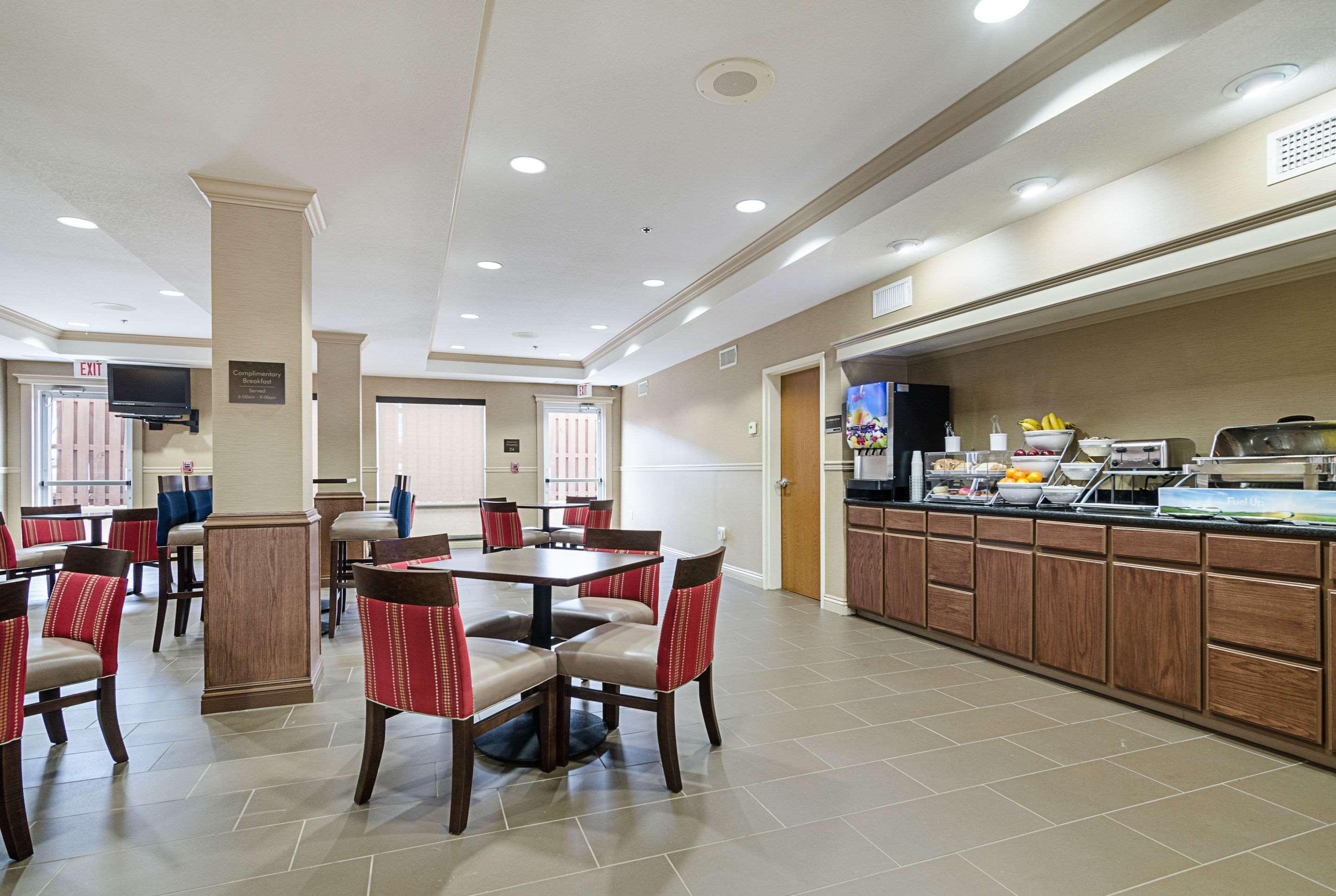 Quality Suites Springdale West I-49 Экстерьер фото